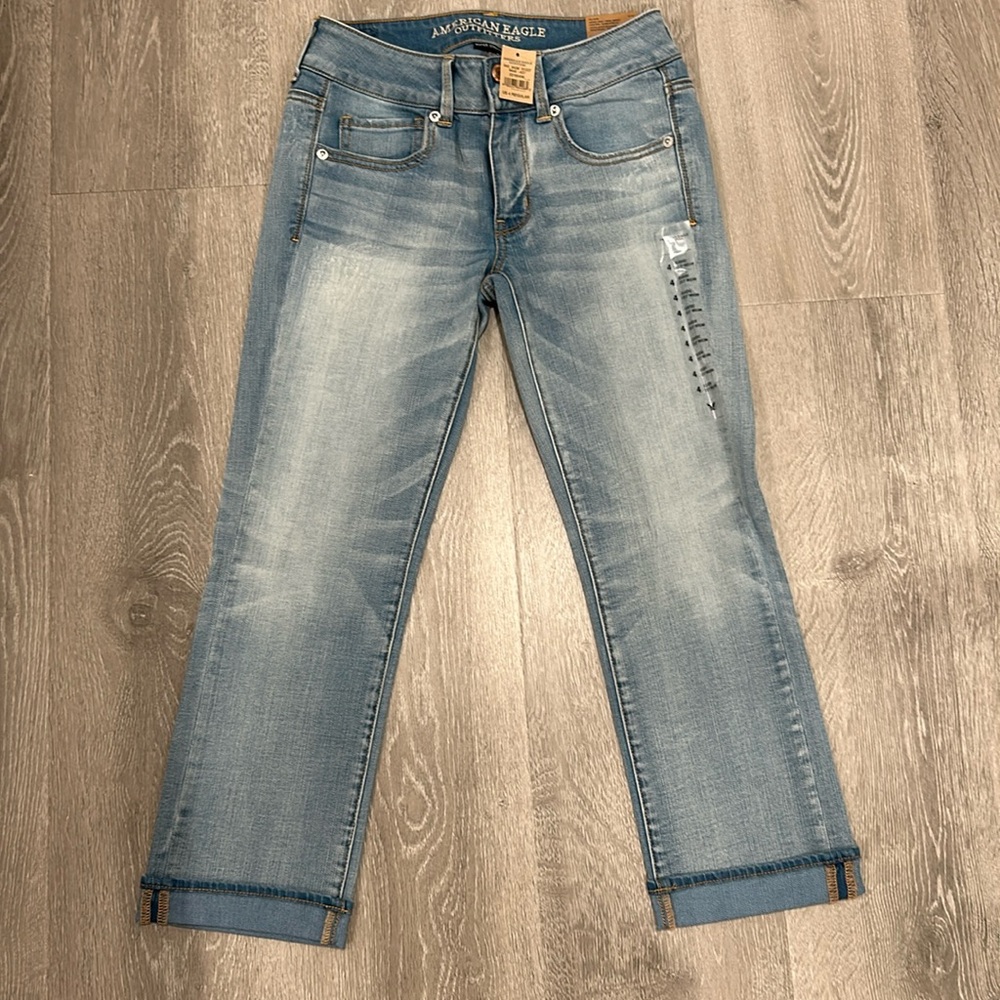 AE size 4 jeans